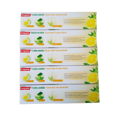 Colgate natural lemon & Aloe 1