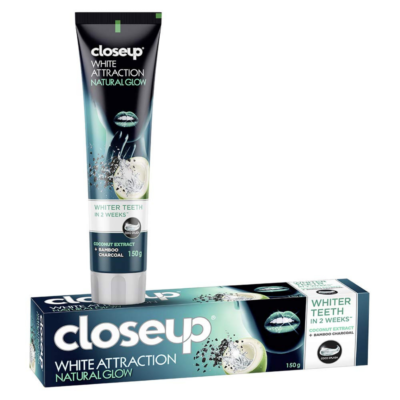 Close Up White Attraction Natural Glow 180g